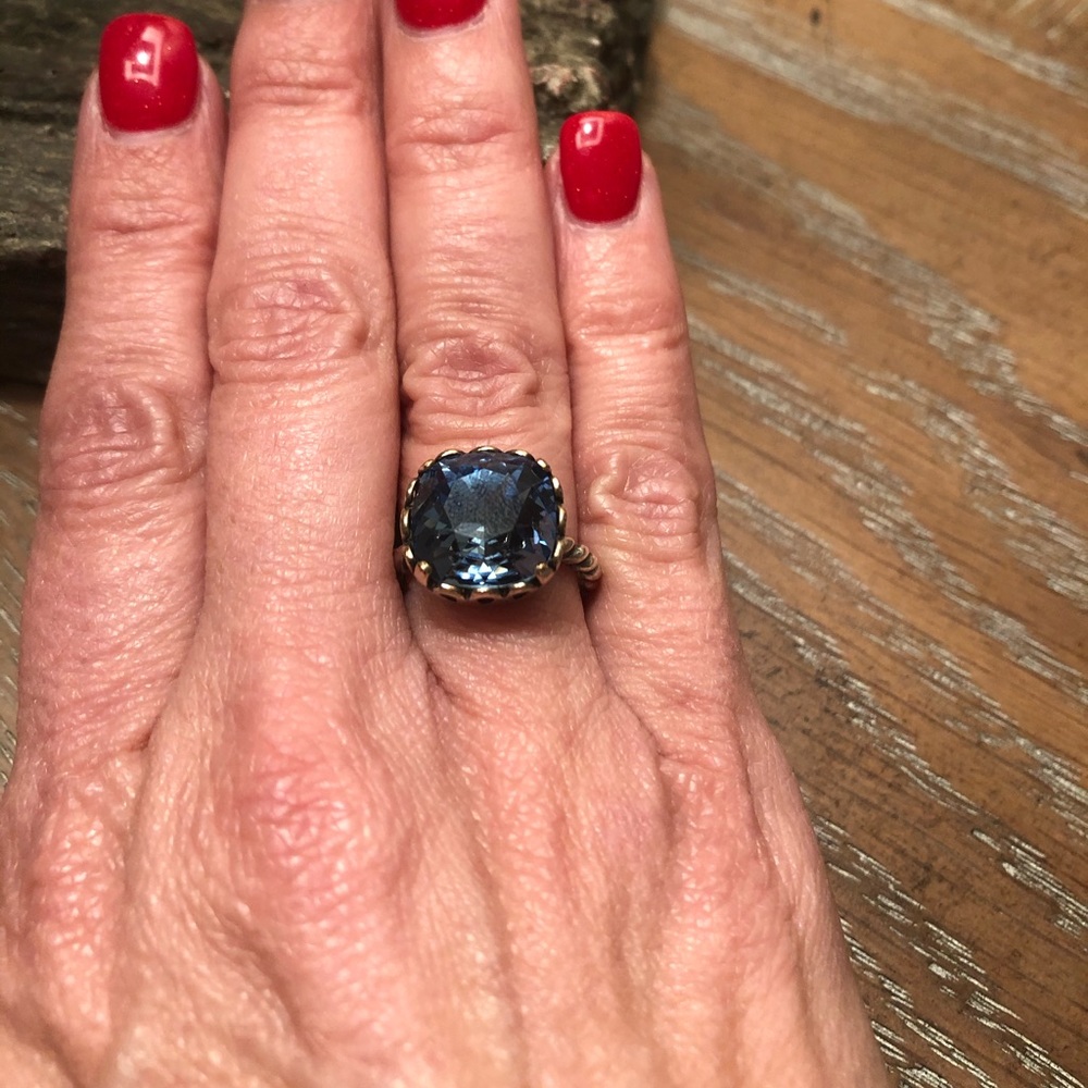 Victoria Lynn ring